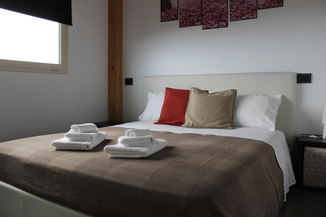 Вілла Open Land Holiday House Ф'юмефреддо-ді-Сіцілія Екстер'єр фото