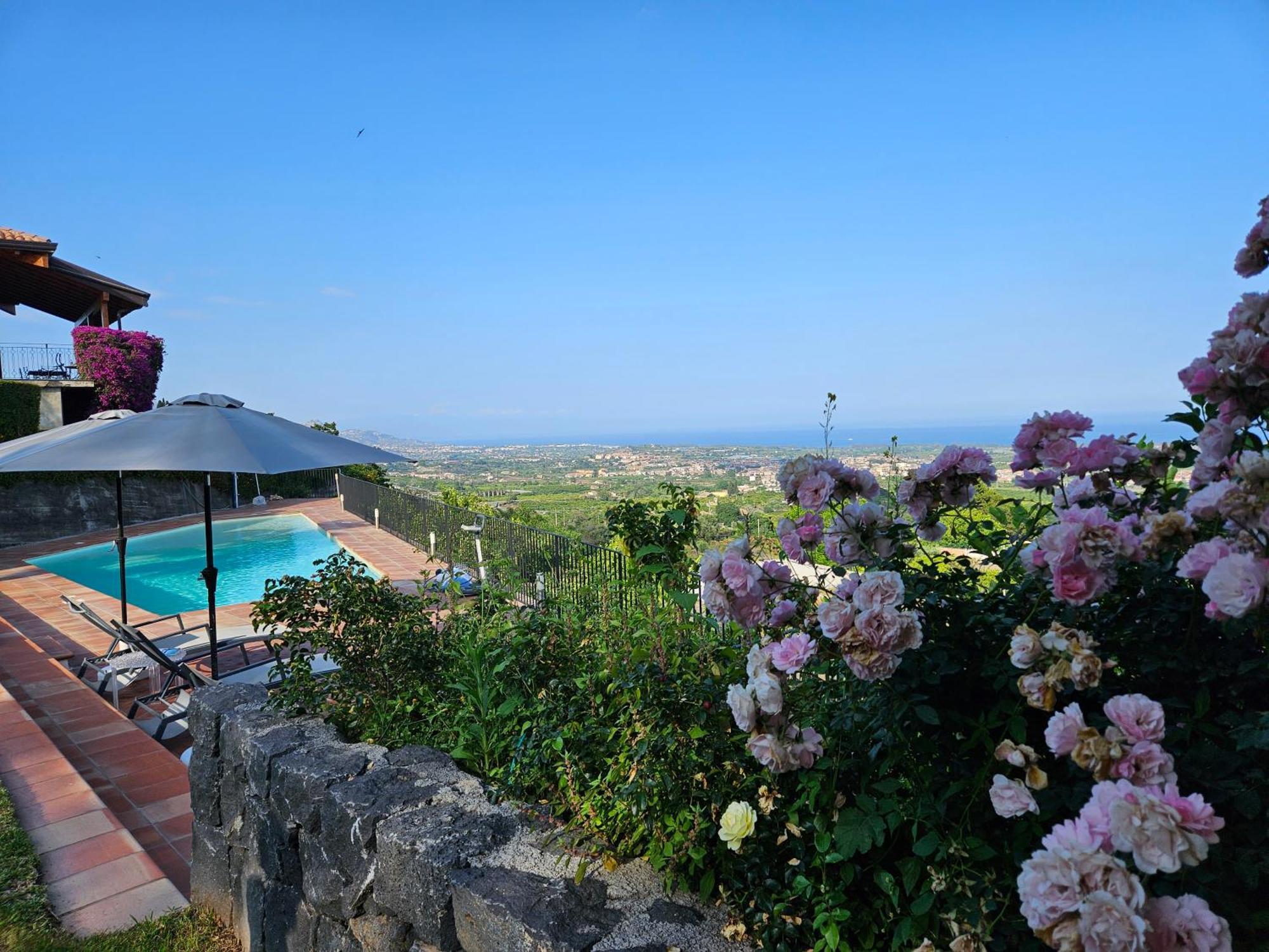 Вілла Open Land Holiday House Ф'юмефреддо-ді-Сіцілія Екстер'єр фото