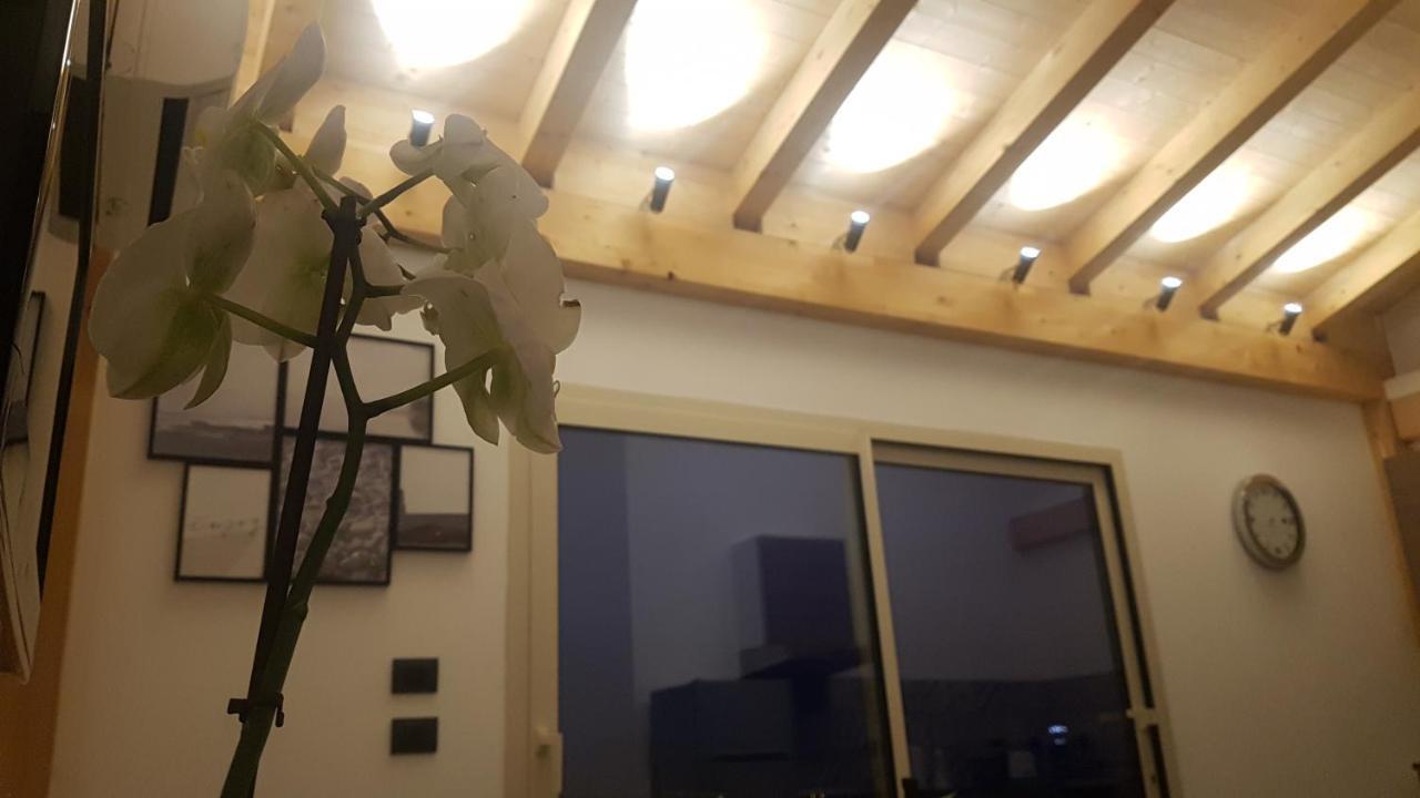 Вілла Open Land Holiday House Ф'юмефреддо-ді-Сіцілія Екстер'єр фото